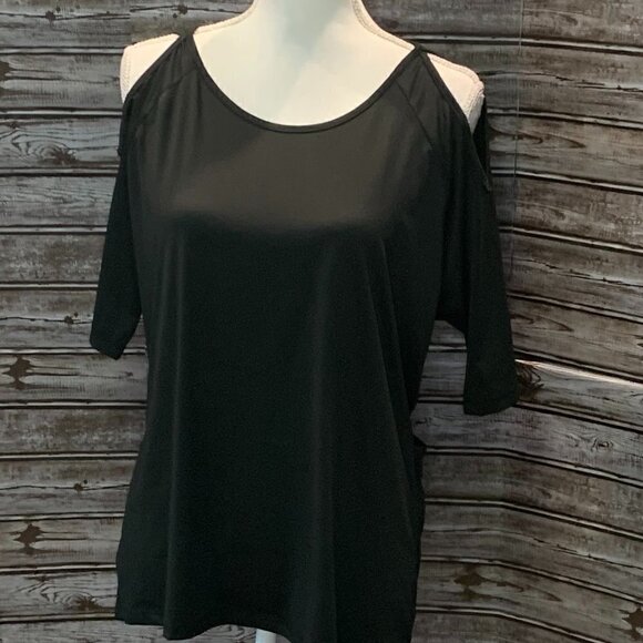 🔥🔥SALE🔥🔥WOWENY Black Athletic Mesh Back Top NWT - Picture 2 of 5